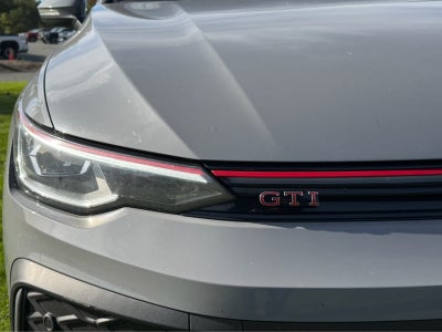 2025 Volkswagen Golf GTI SE